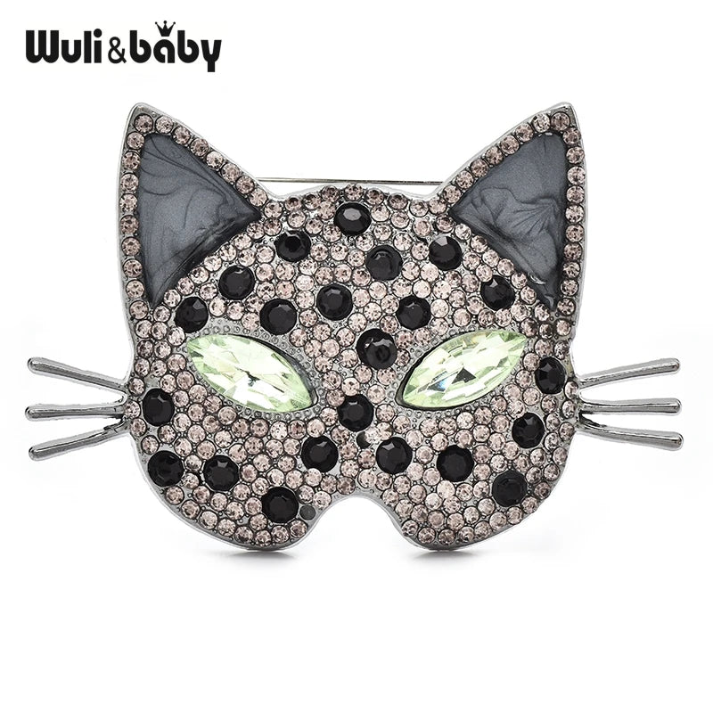 Broche Chat