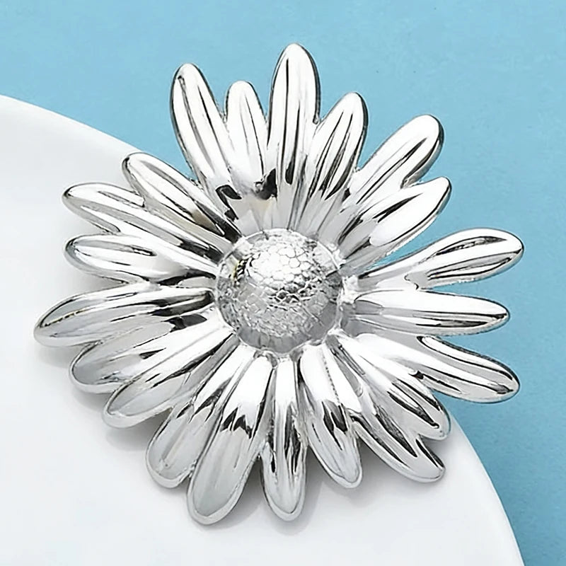 Broche Marguerite · Acier