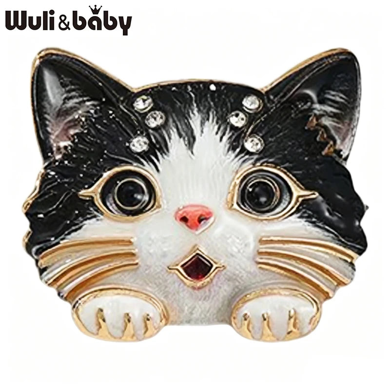Broche Chat