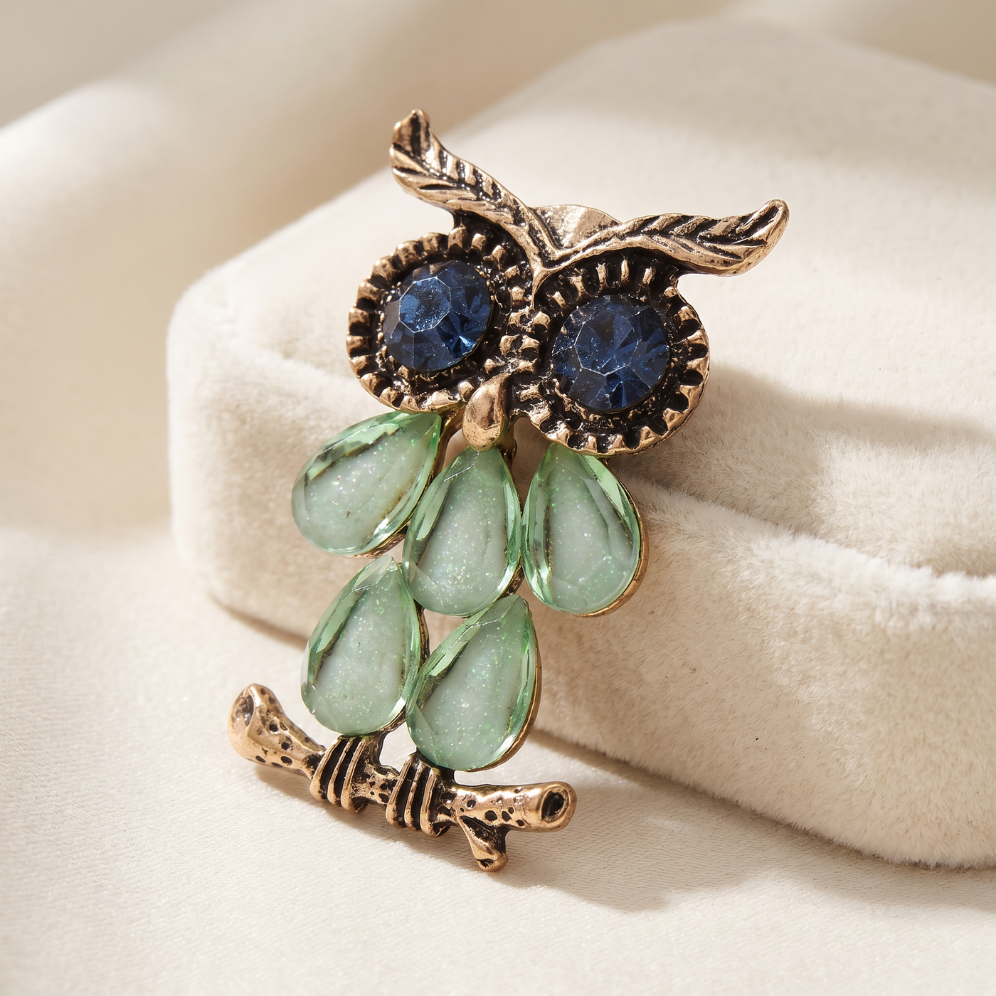 Broche Hibou, bijou fantaisie vintage Alyvoa · Vert