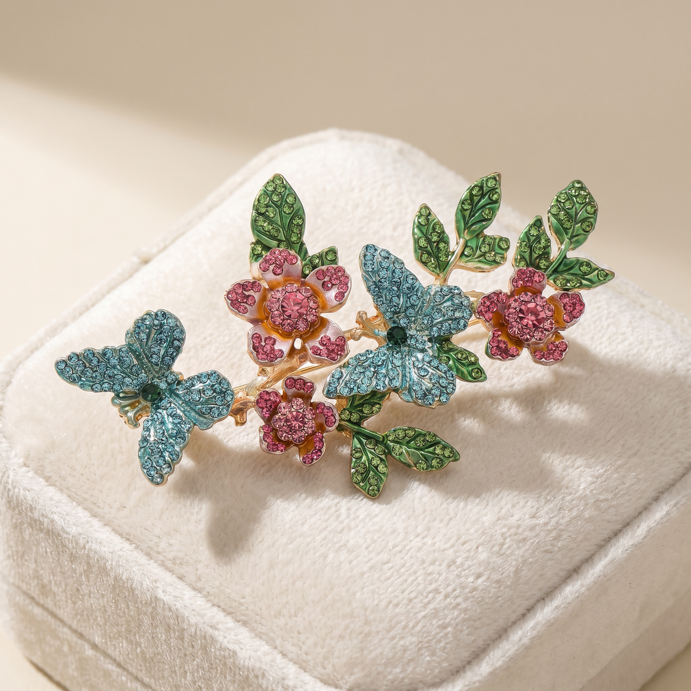 Broche Papillon en cristal, bijou vintage Alyvoa · Bleu