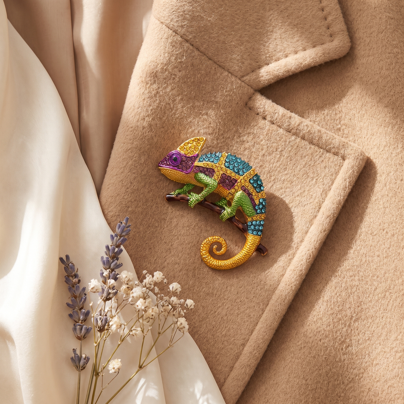 Broche Lézard en cristal, bijou vintage Alyvoa · Violet